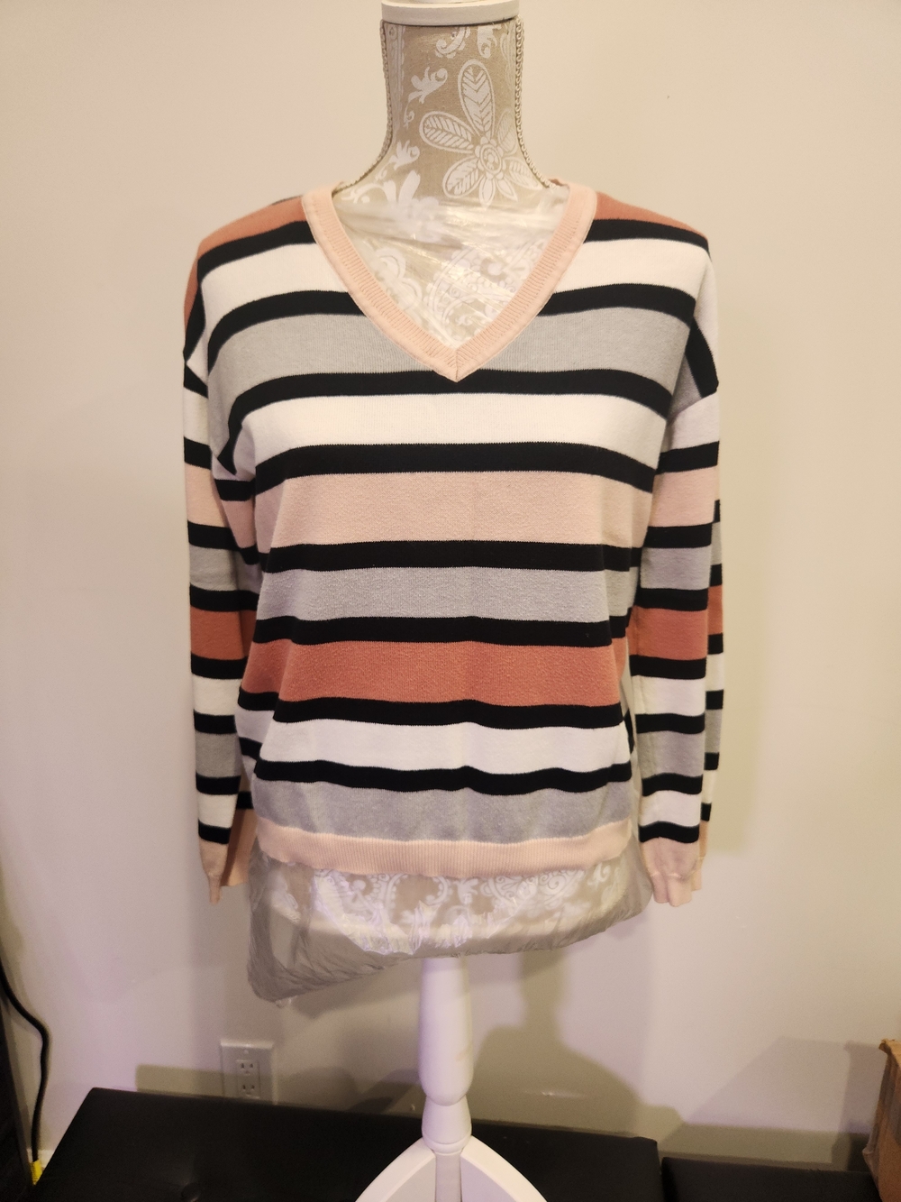 Nordstrom Striped V-Neck Long Sleeve Top in Black, White, Cream and Pink